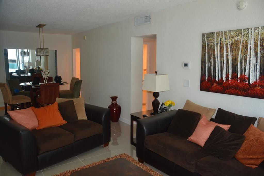 Apartments At Sian Residences Hallandale Beach Extérieur photo